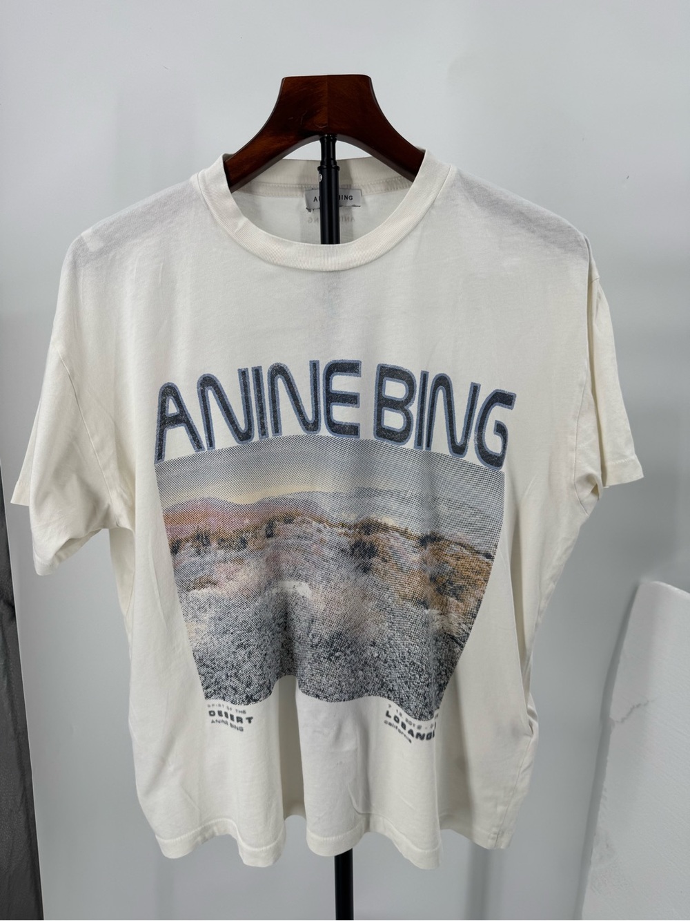 Apparel Item - Picture 3 of 9